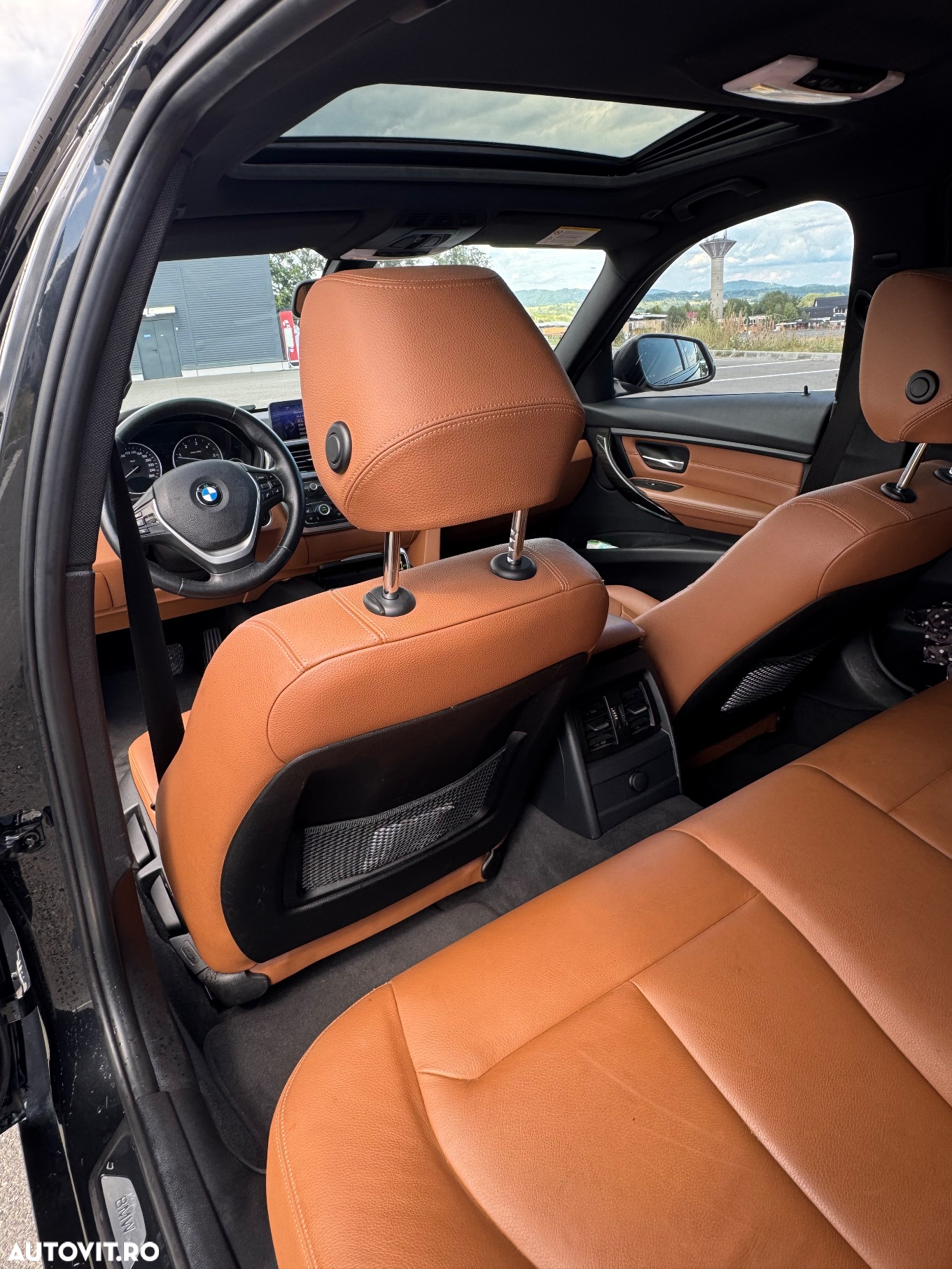 BMW Seria 3 320d Aut. Luxury Line - 15