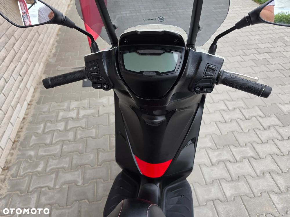 Piaggio Medley - 10