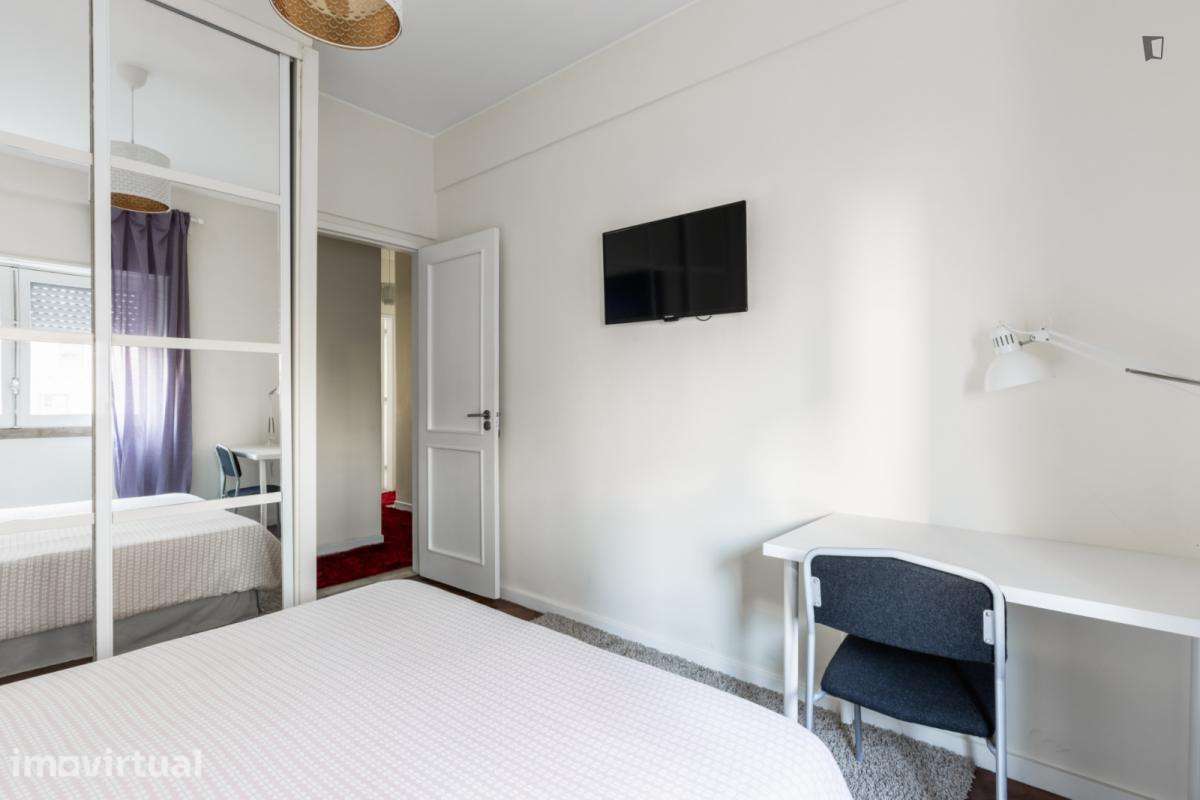 Quarto - localizado em Entrecampos Lisbon - Grande imagem: 4/19