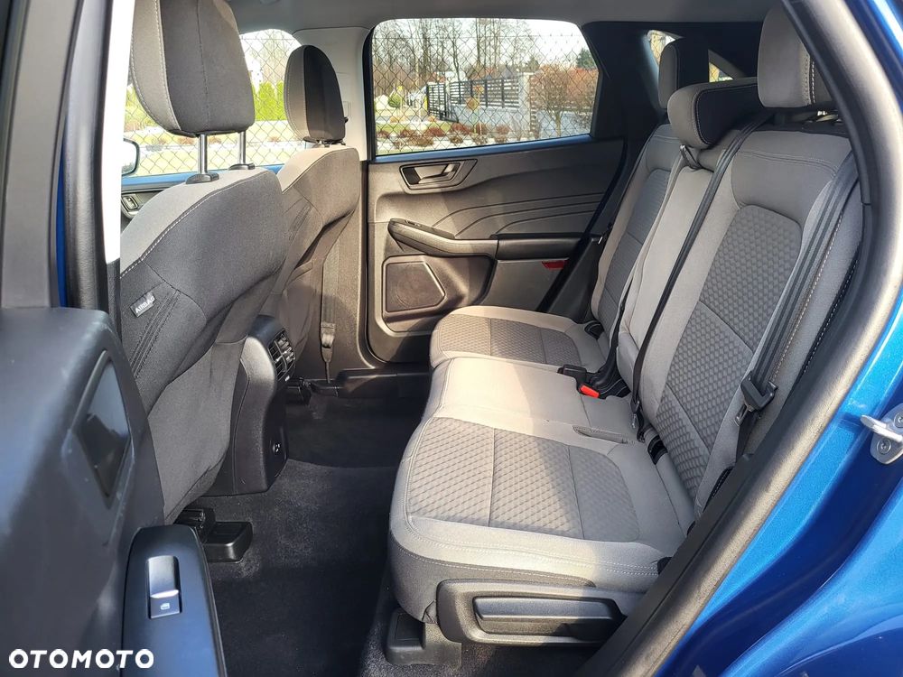 Ford Kuga 1.5 EcoBoost ST-LINE - 23