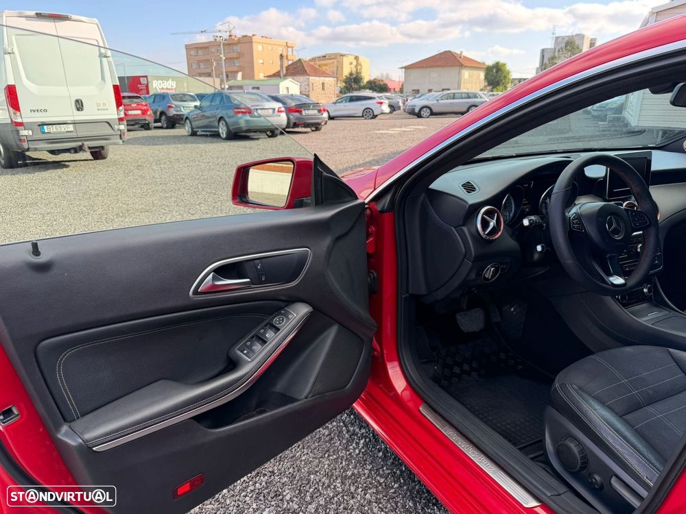 Mercedes-Benz CLA 220 - 14