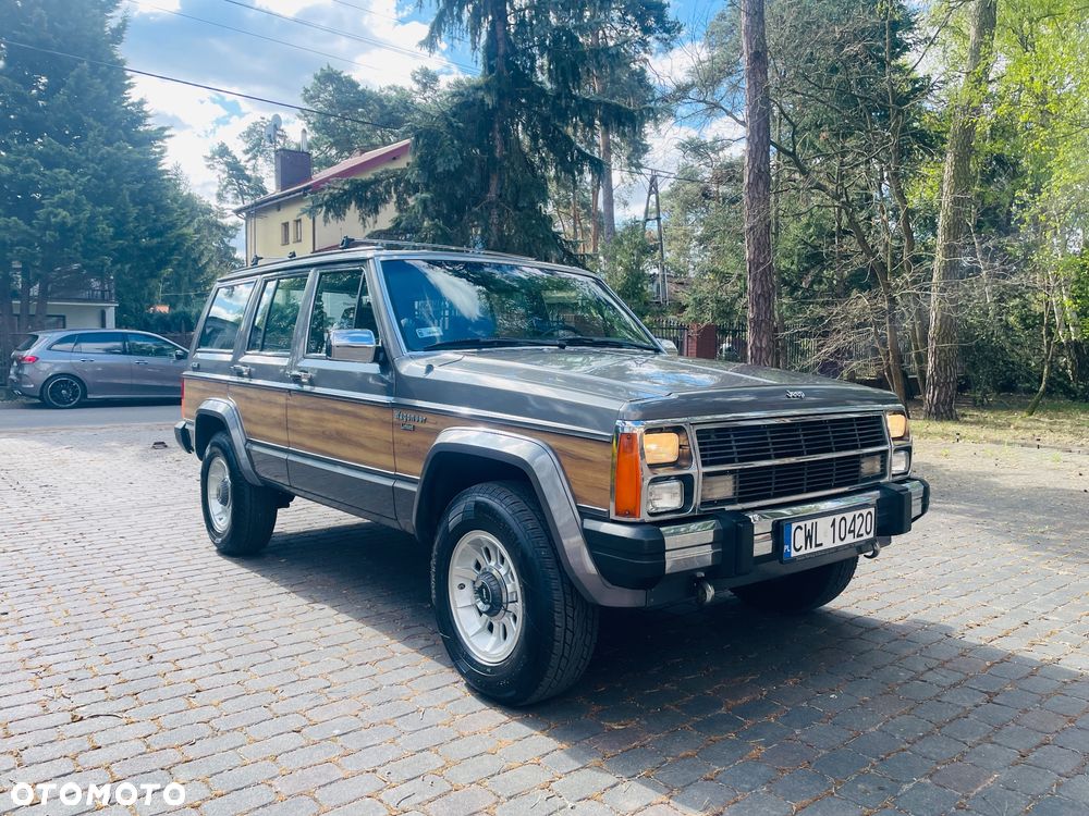 Jeep Cherokee 4.0 - 1