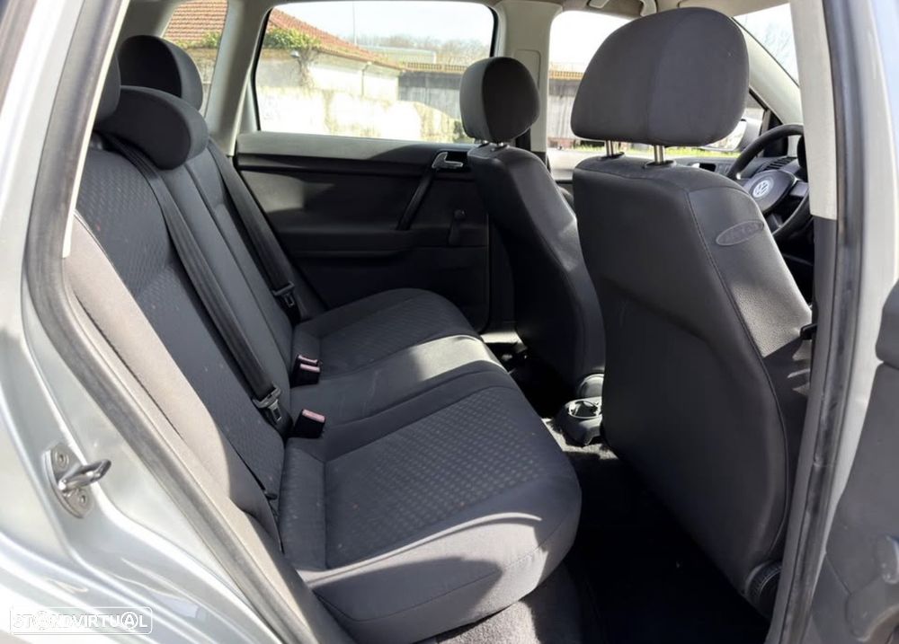 VW Polo ver-1-2-confortline - 7
