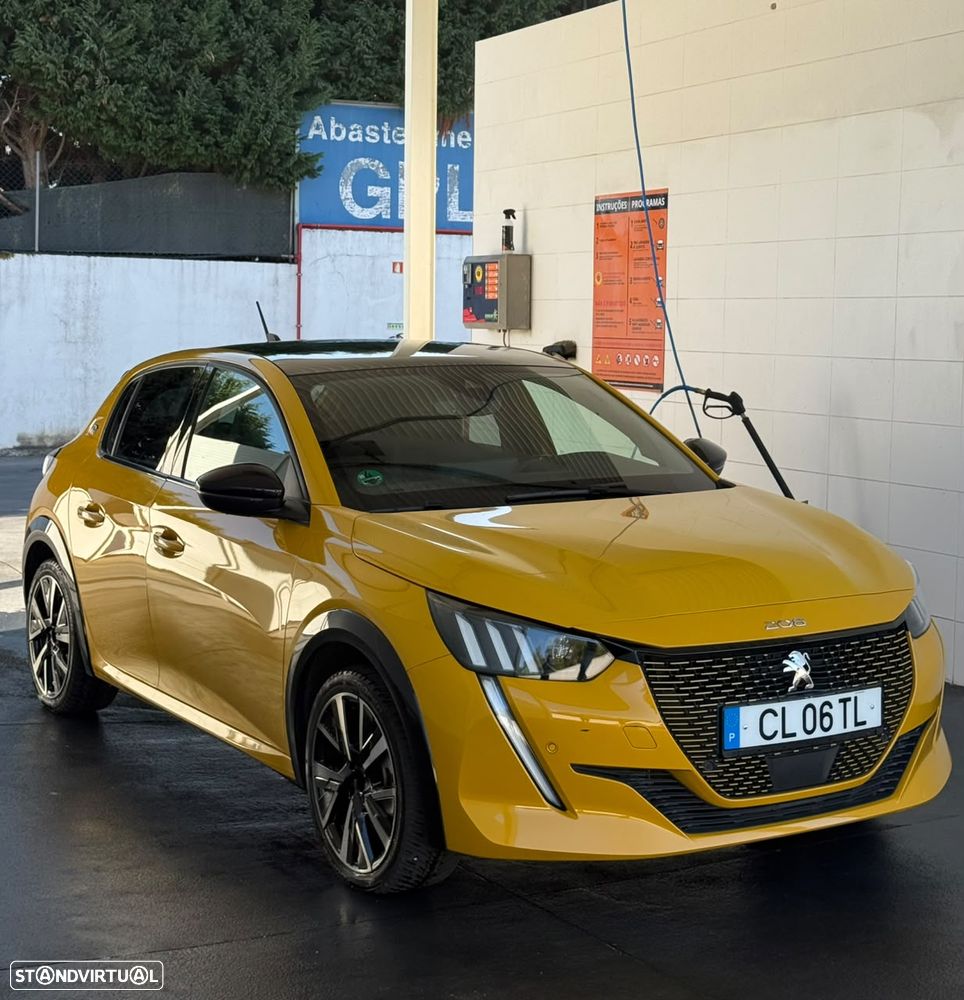 Peugeot e-208 - 2
