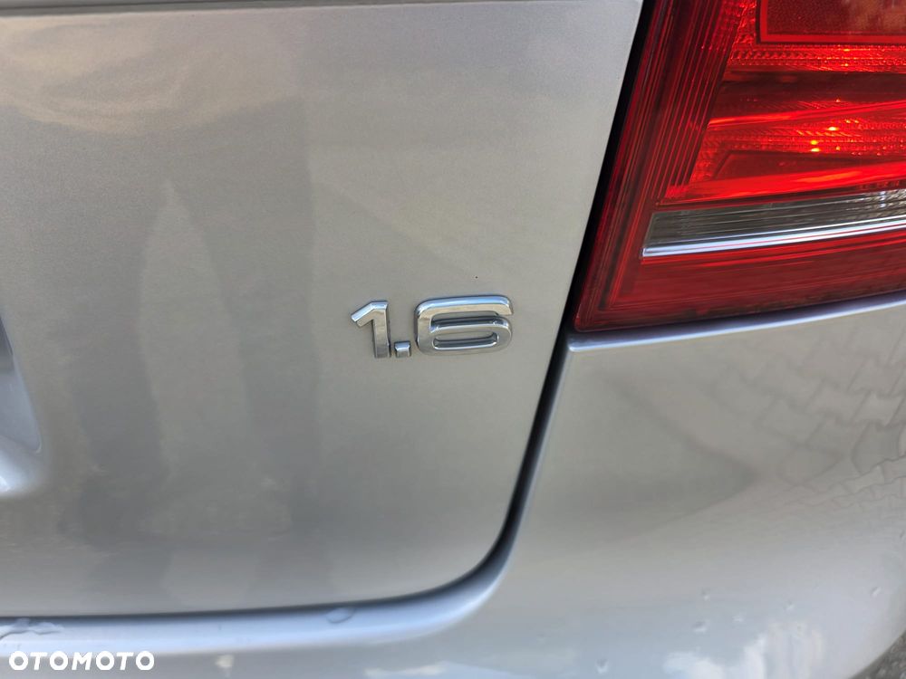 Audi A3 3-drzwiowe 1.6 Ambiente - 33