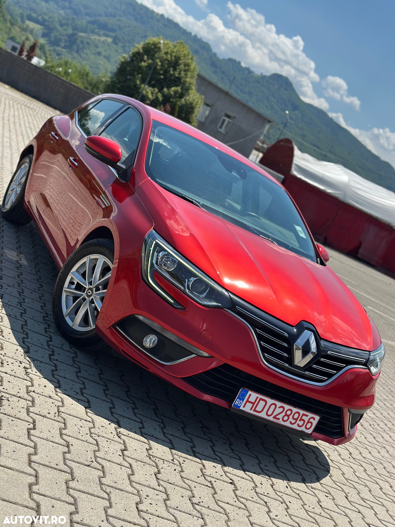 Renault Megane ENERGY TCe 130 INTENS - 3