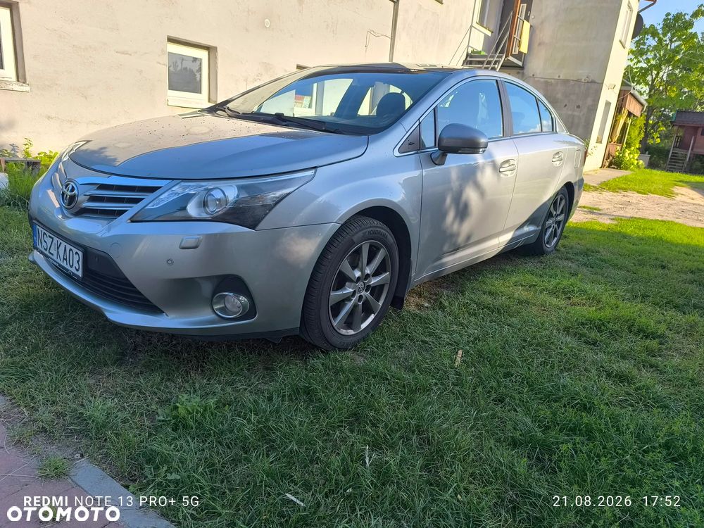 Toyota Avensis 1.8 Premium - 2