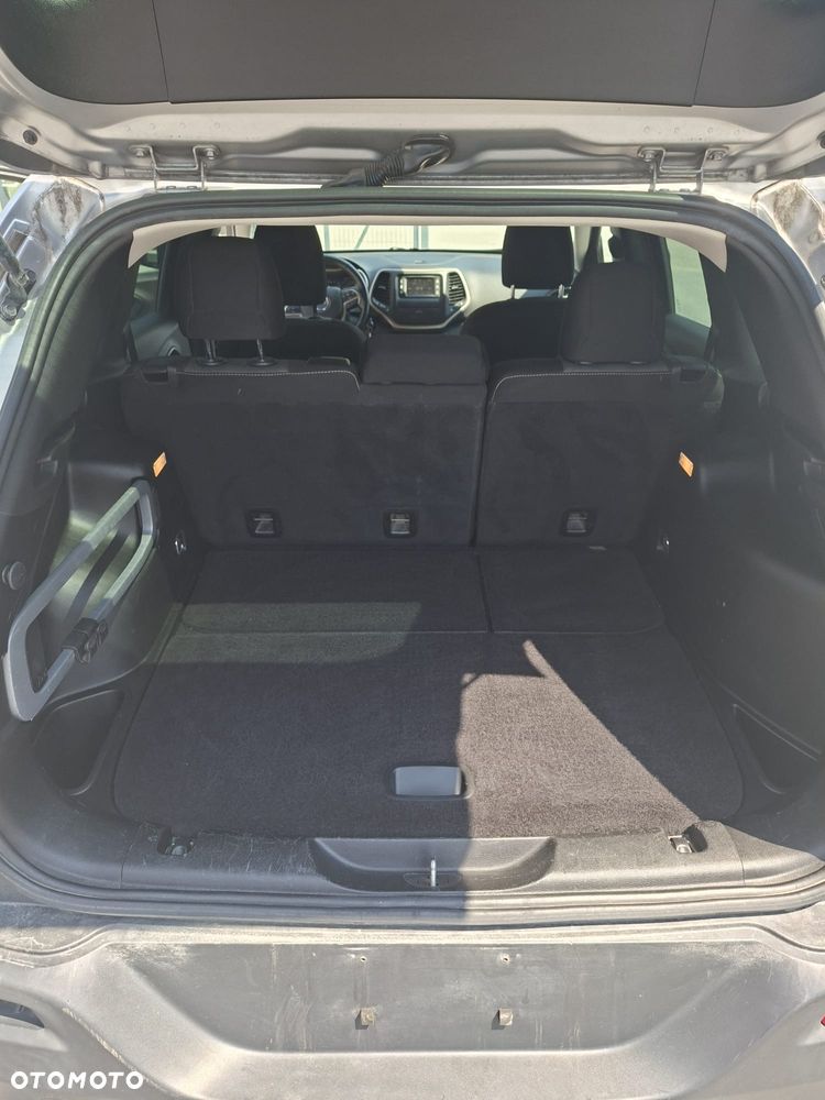 Jeep Cherokee 3.2 V6 Active Drive I Limited - 17