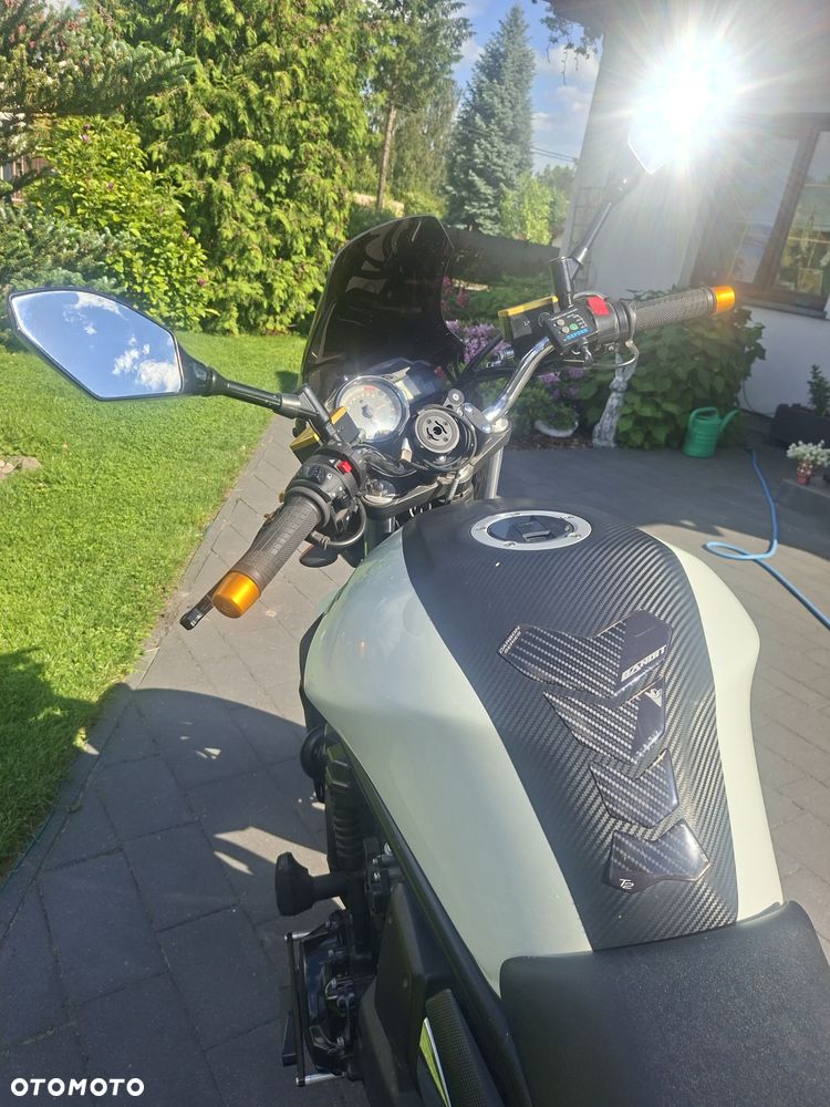 Suzuki Bandit - 16