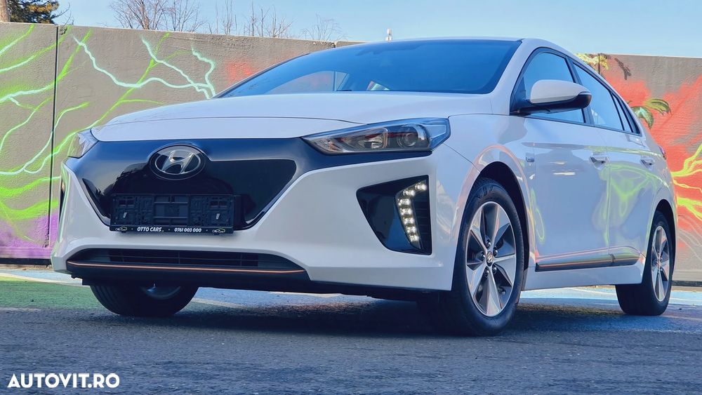 Hyundai IONIQ 120CP Exclusive - 25