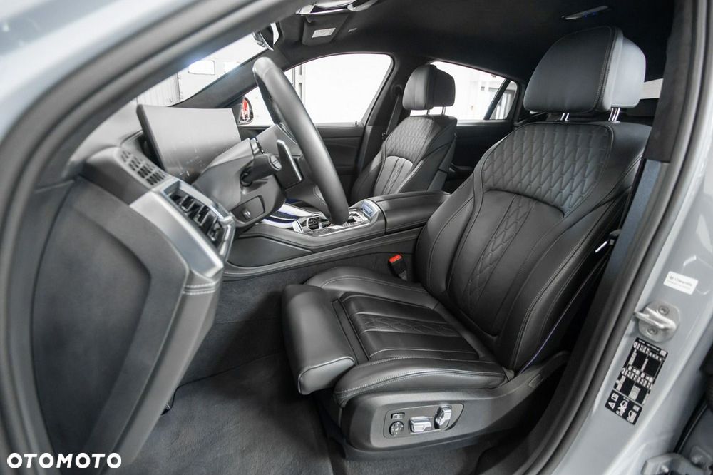 BMW X6 xDrive40i M Sport - 25