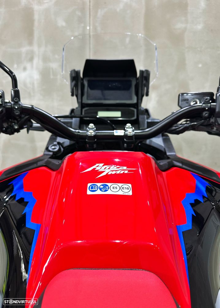 Honda Africa Twin 1100 - 12