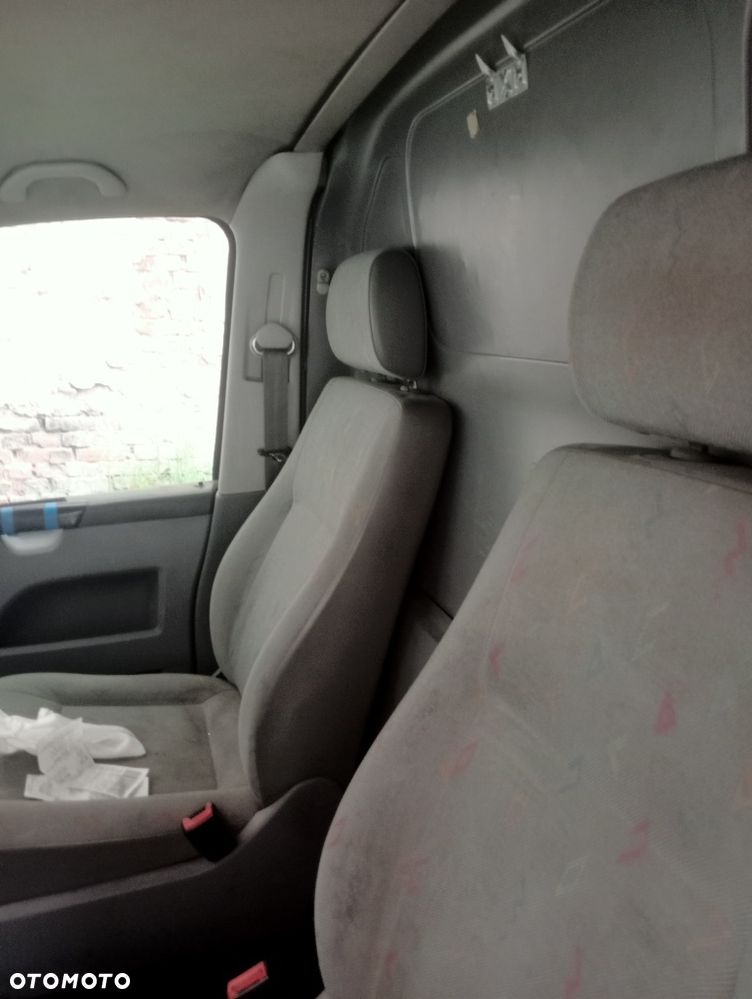 Volkswagen Transporter - 3