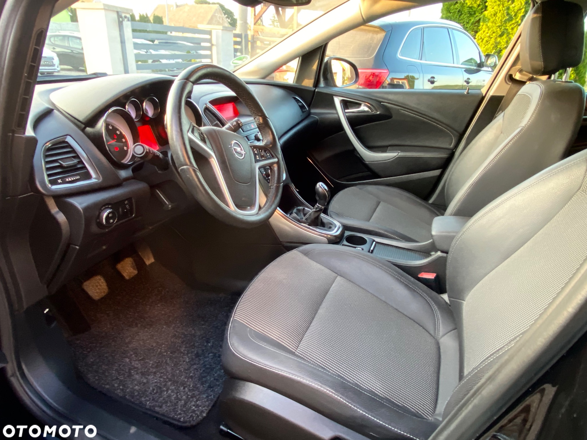 Opel Astra 1.6 Cosmo - 18
