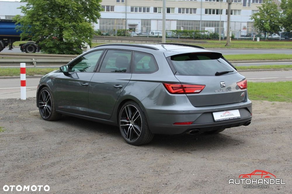 Seat Leon Sportstourer - 4