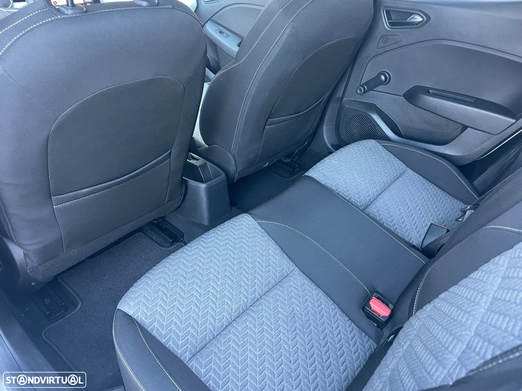 Renault Clio 1.0 TCe Intens - 9