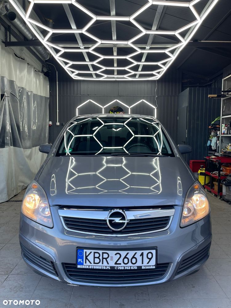 Opel Zafira 1.8 Elegance - 12