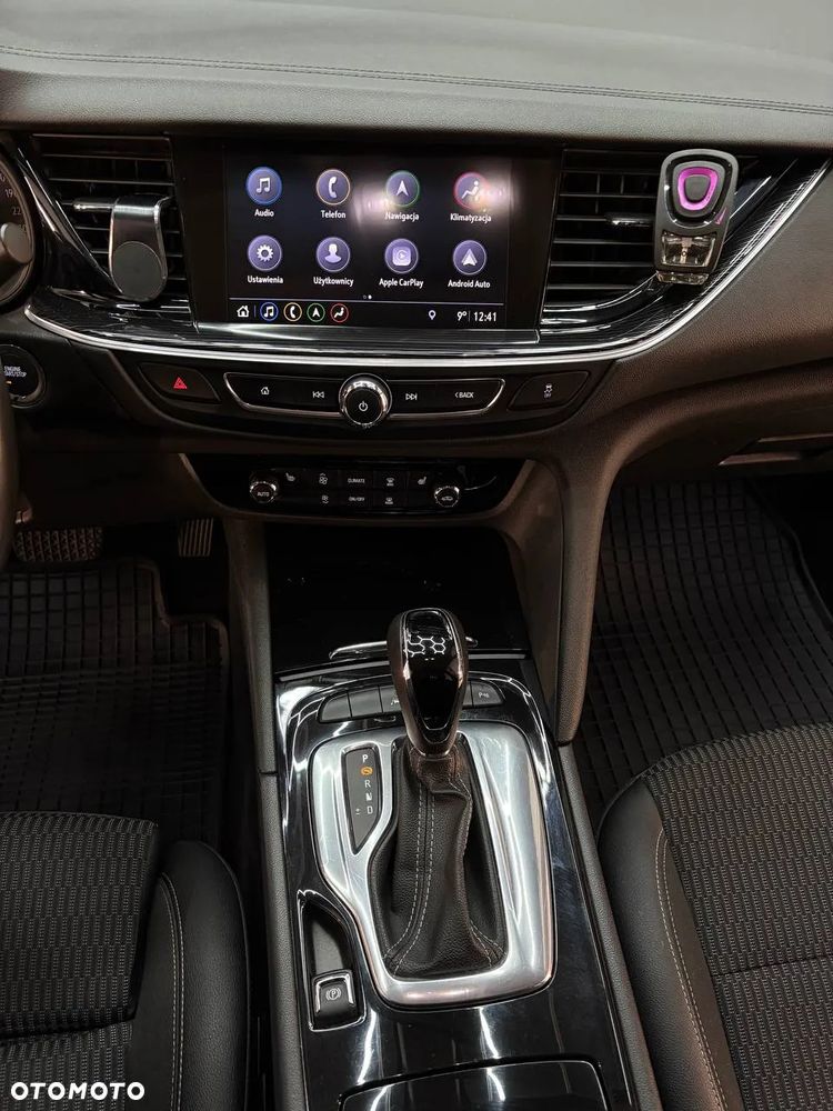 Opel Insignia - 17