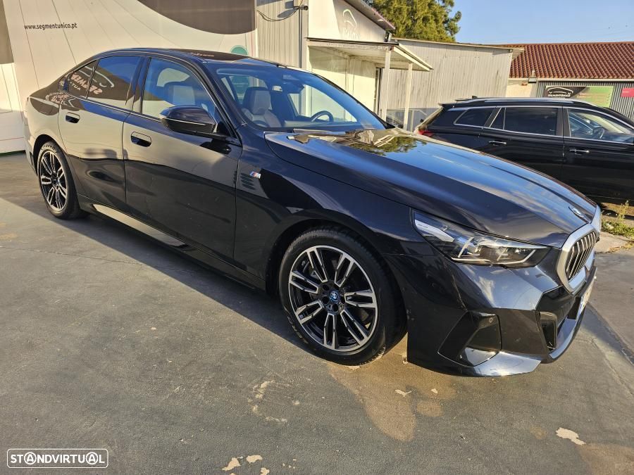 BMW i5 eDrive40 Pack Desportivo M - 7