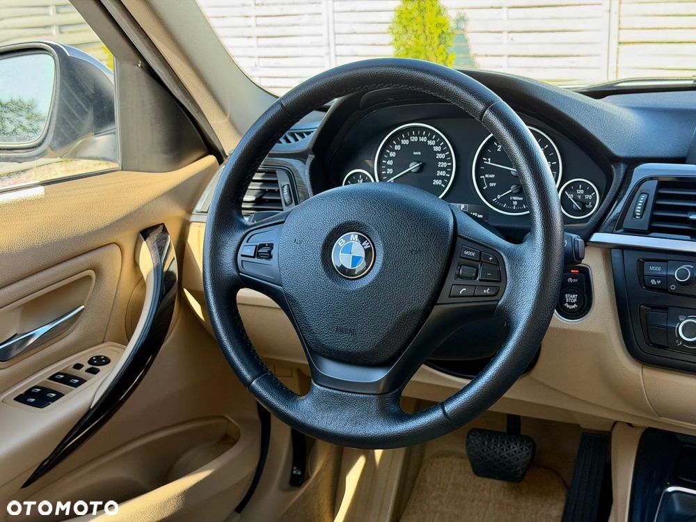 BMW Seria 3 316i - 7