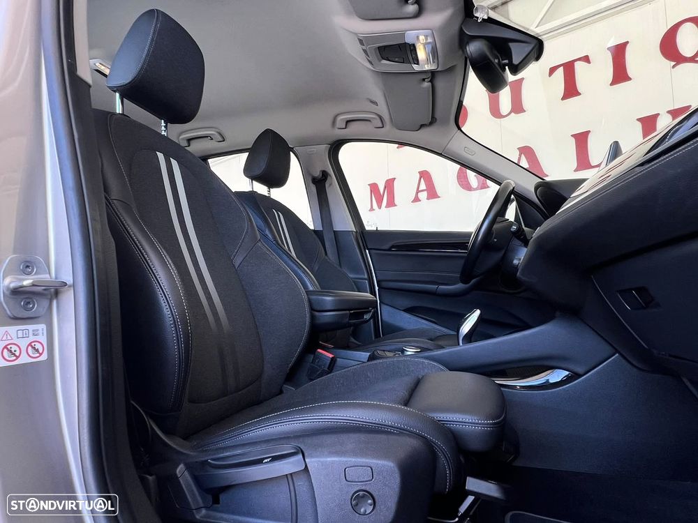 BMW X1 sDrive18d Aut. Sport Line - 27