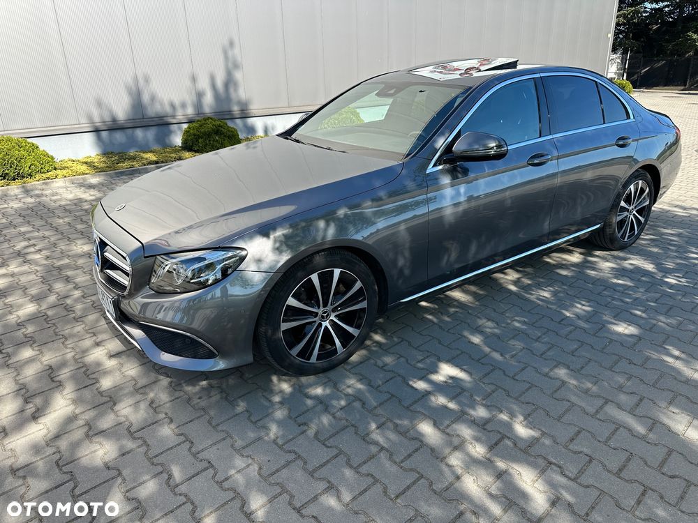 Mercedes-Benz Klasa E 220 d 9G-TRONIC Avantgarde - 3