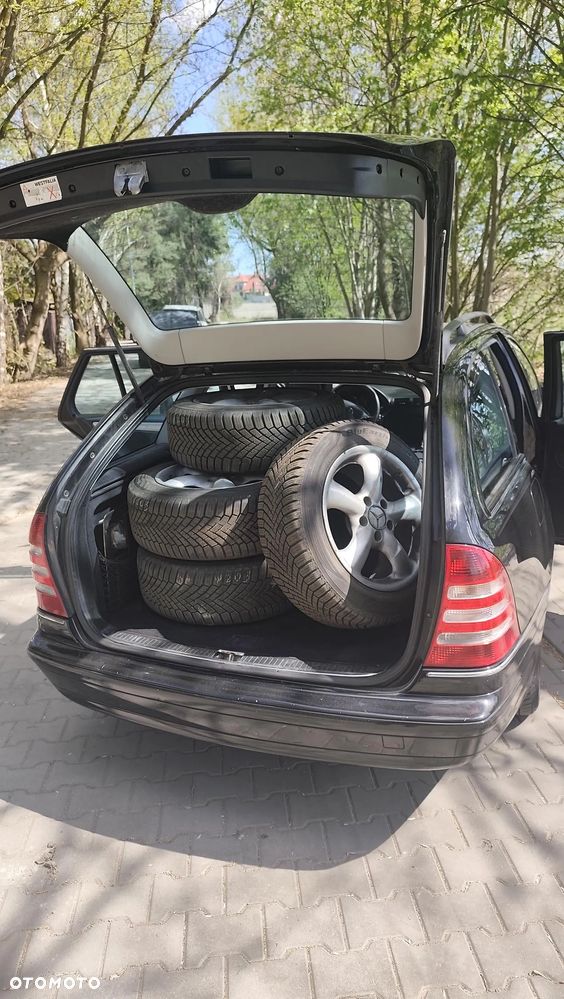 Mercedes-Benz Klasa C 230 Kompressor Avantgarde - 12