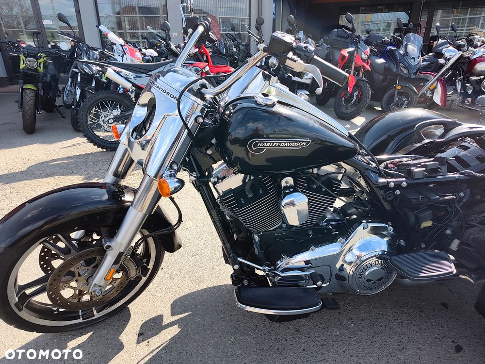 Harley-Davidson FLHTCU Ultra - 18