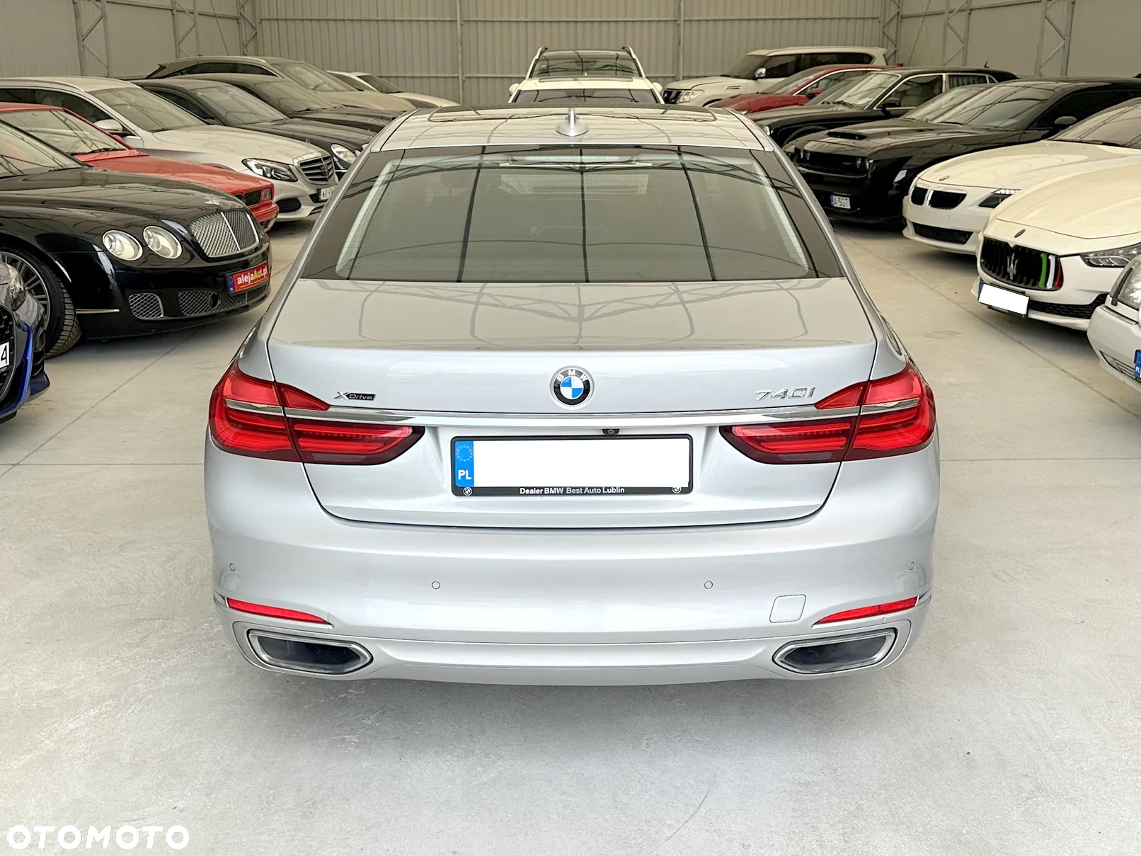 BMW Seria 7 740Li xDrive - 14