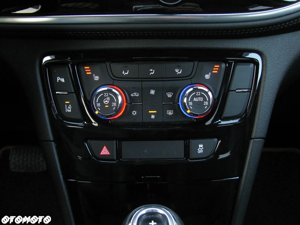 Opel Mokka 1.4 Turbo Automatik Color Edition - 19
