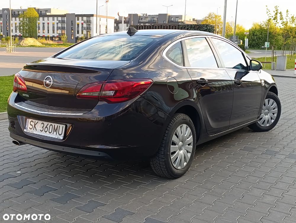 Opel Astra 1.4 T EU6 - 4