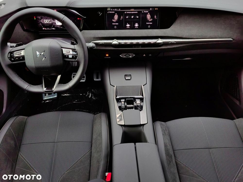 DS Automobiles DS 4 1.2 mHEV Étoile Alcantara eDCS6 - 17