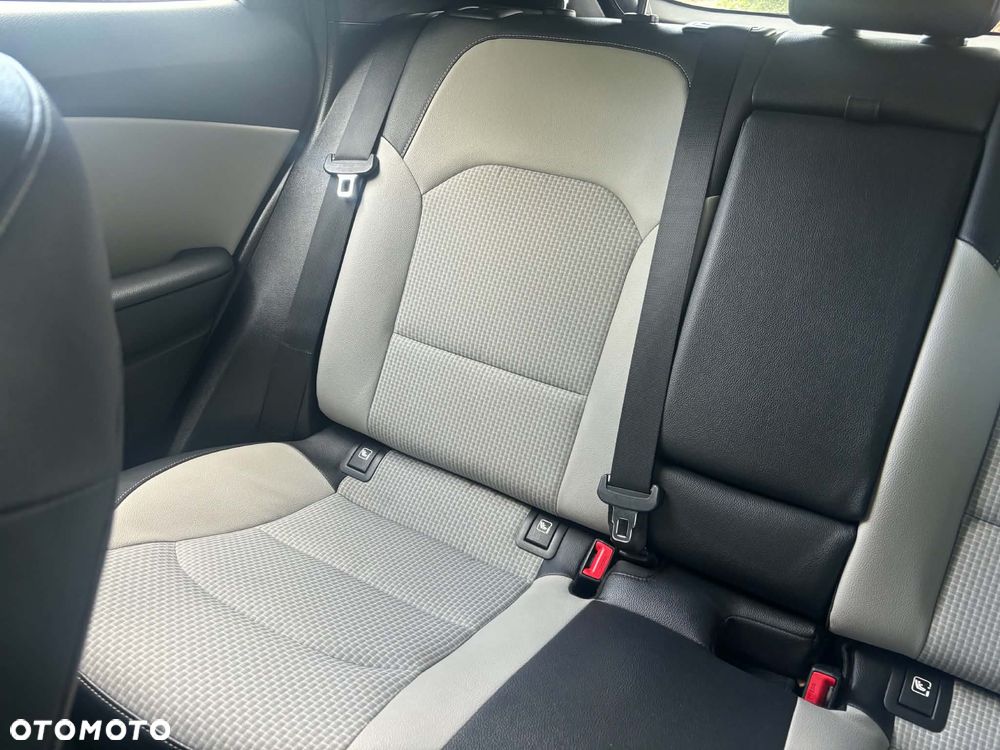 Kia XCeed 1.6 CRDi VISION - 20