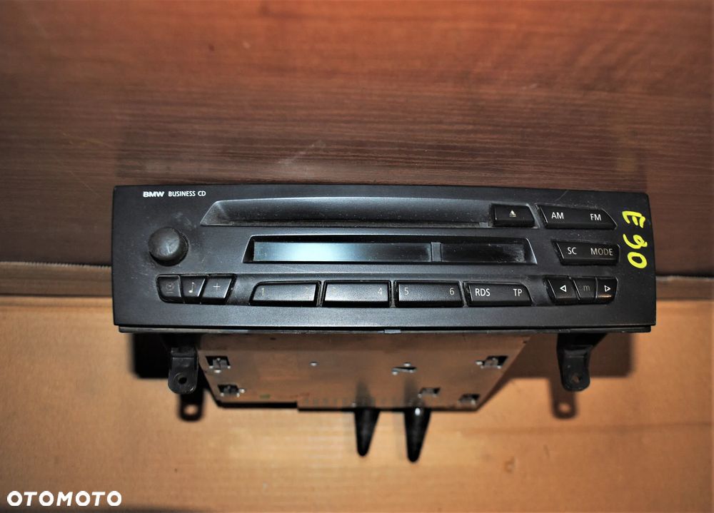 Radio BMW E90 - 1
