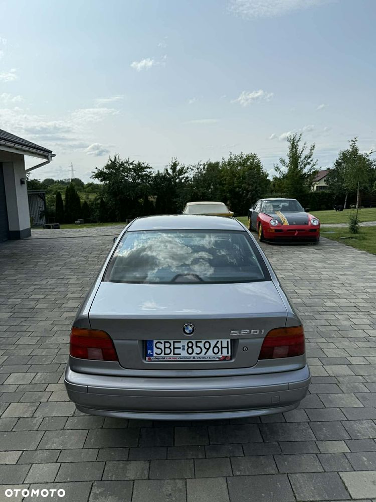 BMW Seria 5 - 14
