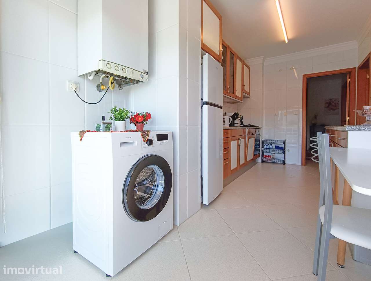 T2 com varanda, garagem e elevador em Chafé - Grande imagem: 5/21