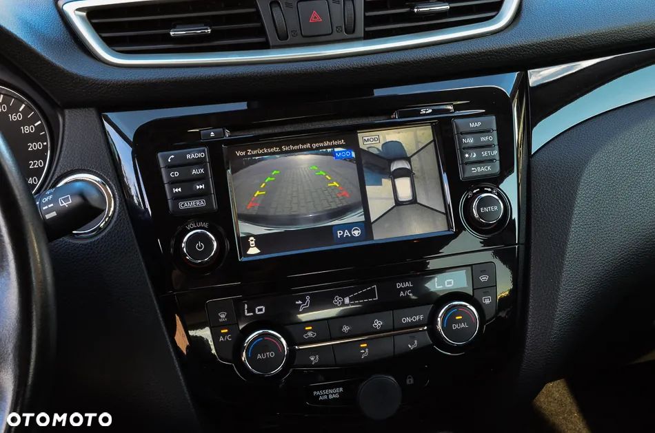 Nissan Qashqai 1.2 DIG-T Tekna+ - 38