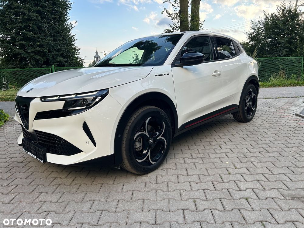 Alfa Romeo Junior 1.2 mHEV Sport Speciale eDCT - 3