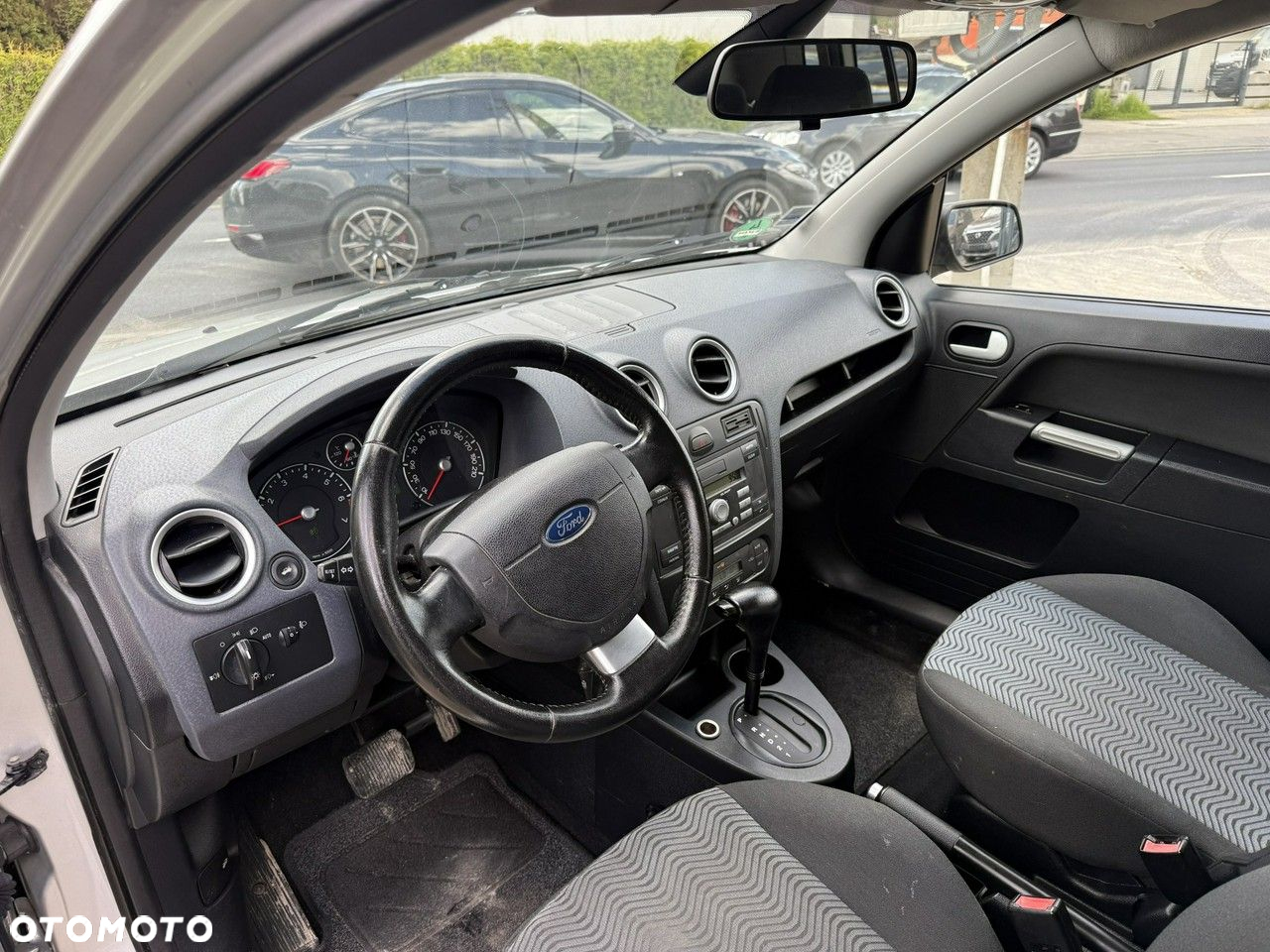 Ford Fusion - 10