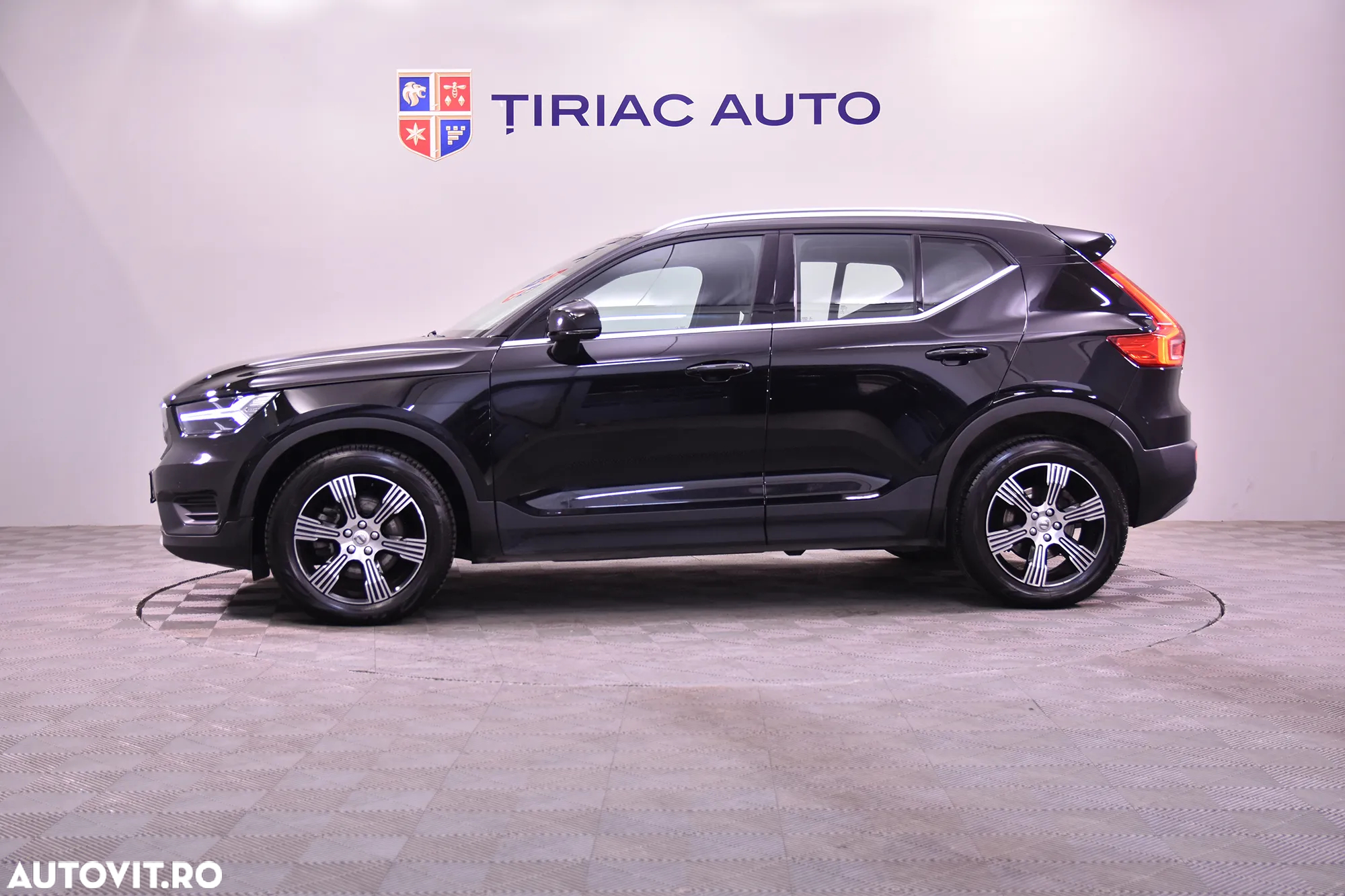 Volvo XC 40 B4 B Geartronic Inscription - 2