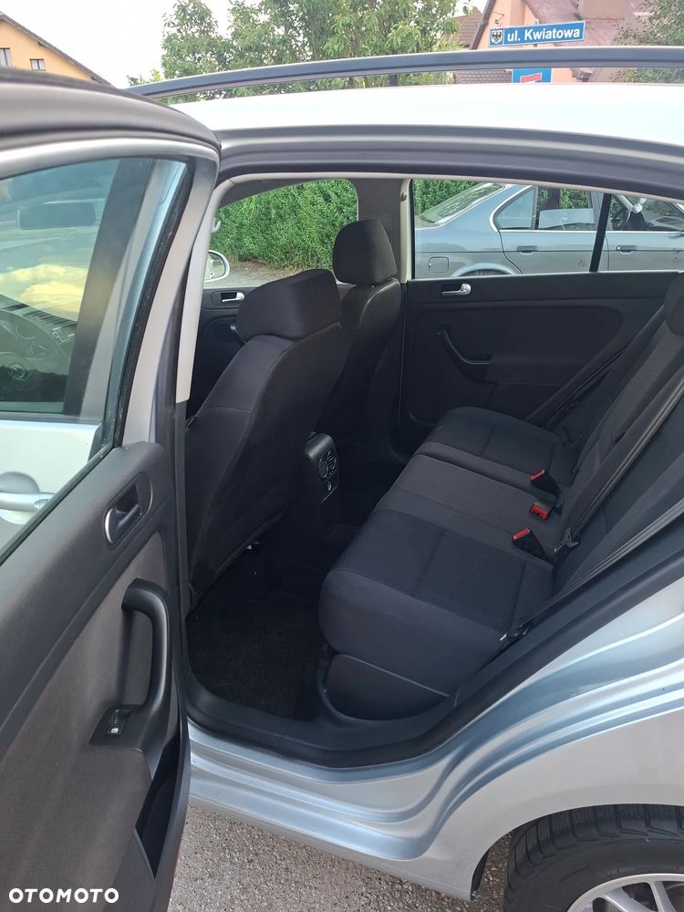 Volkswagen Golf Plus 1.6 Edition - 8
