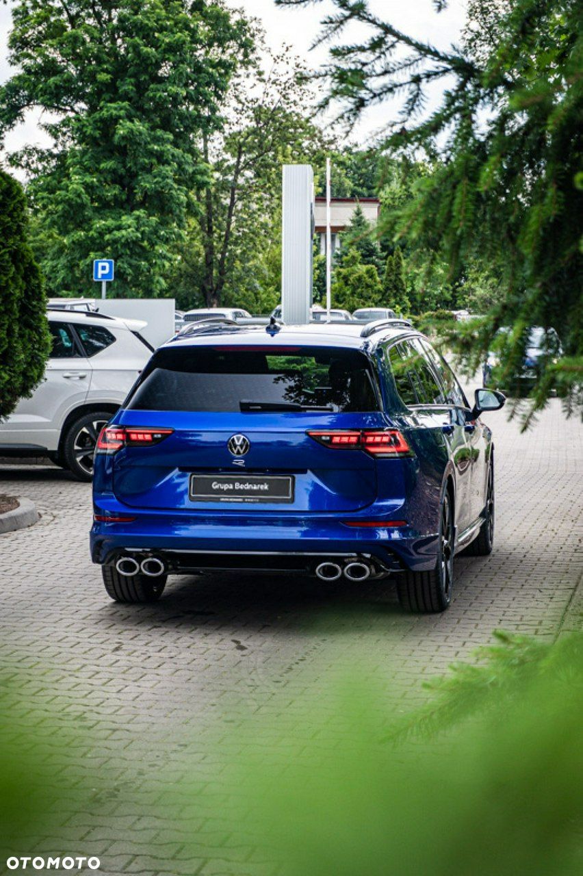 Volkswagen Golf - 18