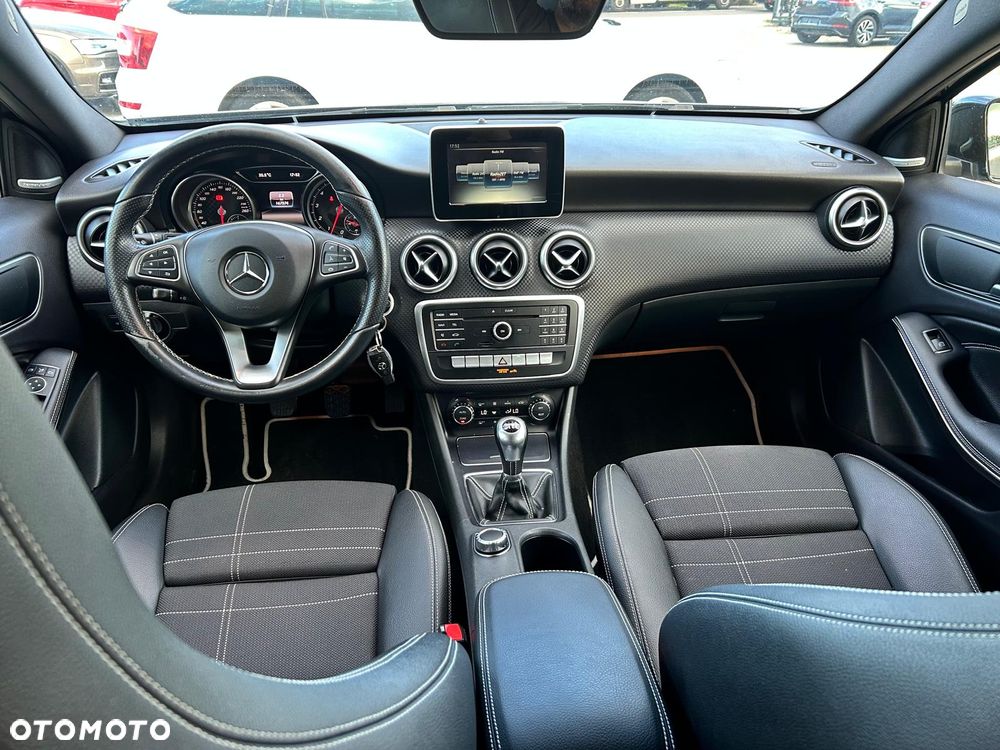 Mercedes-Benz Klasa A 160 - 16
