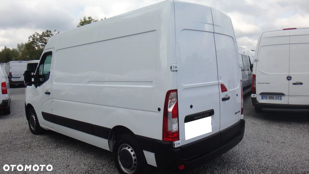 Renault Master - 3