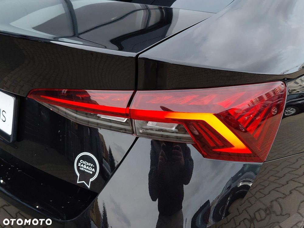 Skoda Octavia 2.0 TDI Ambition DSG - 33