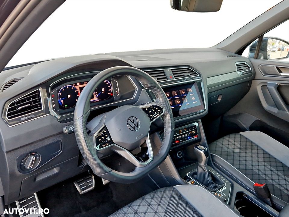 Volkswagen Tiguan 2.0 TSI 4Mot DSG R-Line - 18