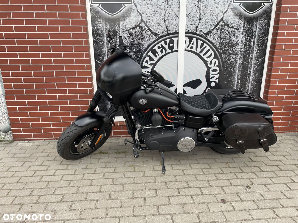 Harley-Davidson Dyna Fat Bob - 2