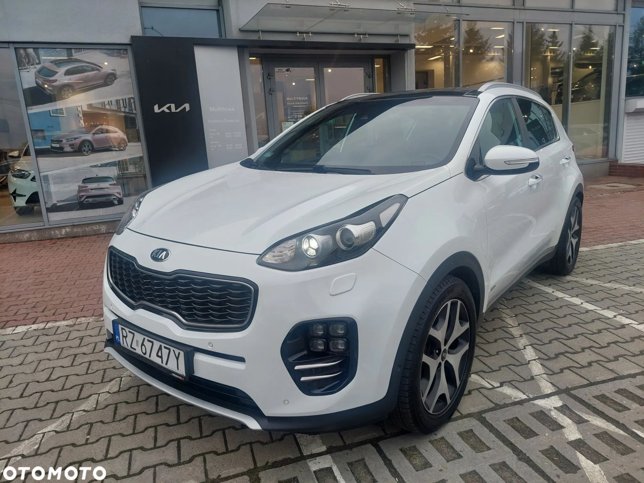 Kia Sportage - 1