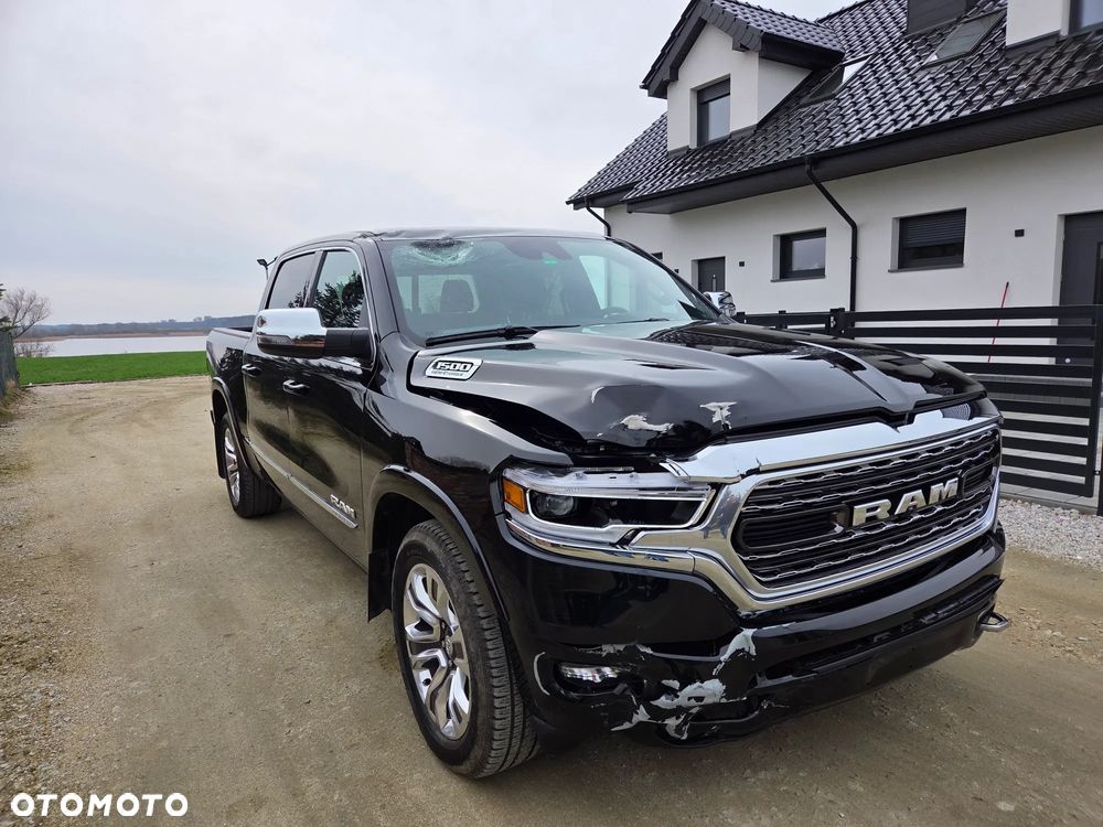 RAM 1500 Crew Cab Shortbed Limited - 5