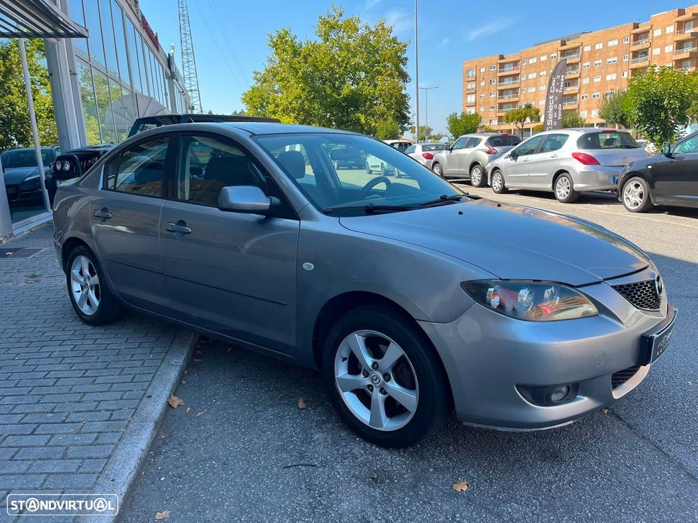 Mazda 3 Hatchback - 3